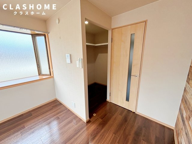 ドミールあさひ　　　刈谷市近郊の賃貸はクラスホームの居間・リビング|同物件の別部屋になります。