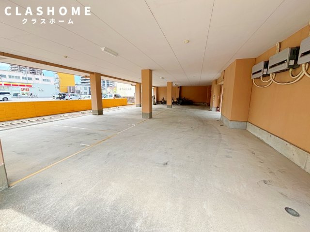 ドミールあさひ　　　刈谷市近郊の賃貸はクラスホームの駐車場