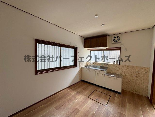 池之宮2丁目戸建　賃貸の居間・リビング|リビングです