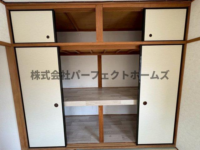 池之宮2丁目戸建　賃貸の収納|大きなスペースがあり、収納には困りません