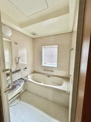 【浴室】 | 中古一戸建　高知市百石町4丁目