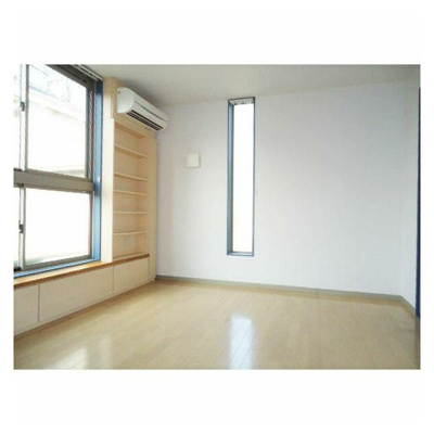 【居間・リビング】 | セレストメゾン東高円寺 | 7.5帖のきれいな洋室。