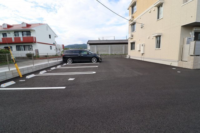 サンモリッツの駐車場