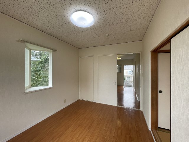 アムスプラザ Bの洋室