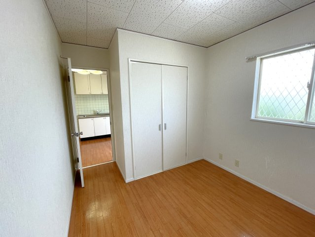 アムスプラザ Bの洋室