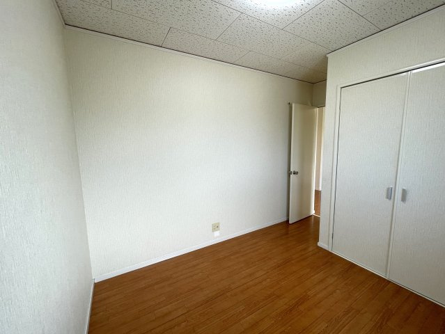 アムスプラザ Bの洋室