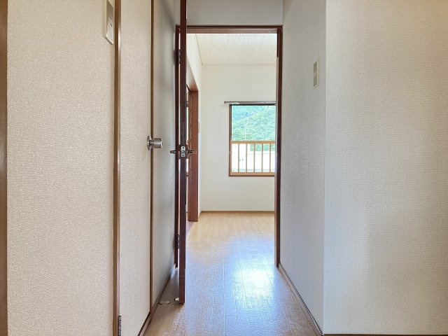 ジュエルARAKIの内装