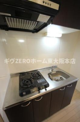 エステムプラザ難波WESTリバークロスのキッチン