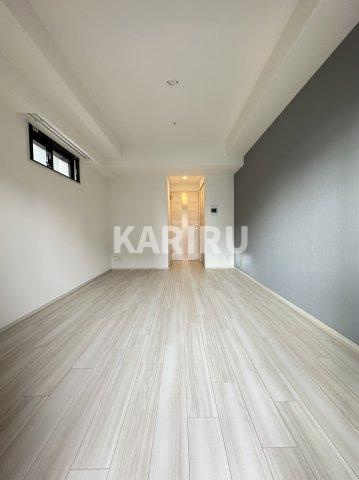 スプランディッド京橋EASTの洋室