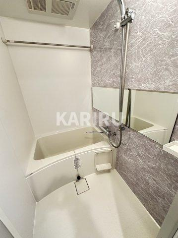 スプランディッド京橋EASTの浴室