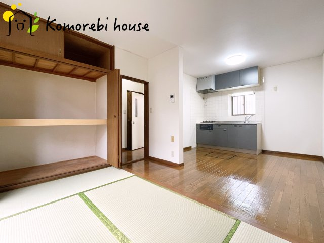 さいたま市大宮区三橋4丁目　中古一戸建ての居間・リビング|使いやすいリビングです