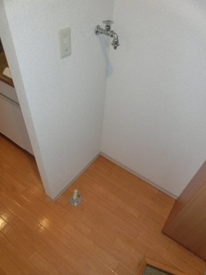 【設備】 | セフィラ藤方 | セフィラ藤方　室内洗濯機置き場