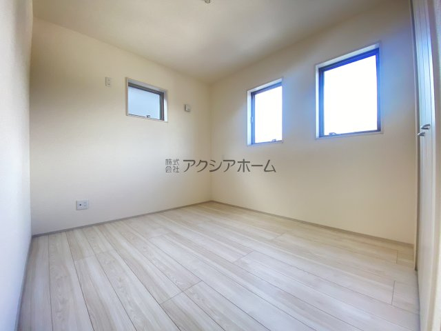 飯能市双柳・全11棟　新築一戸建　2号棟　の子供部屋|北西側洋室5.2帖