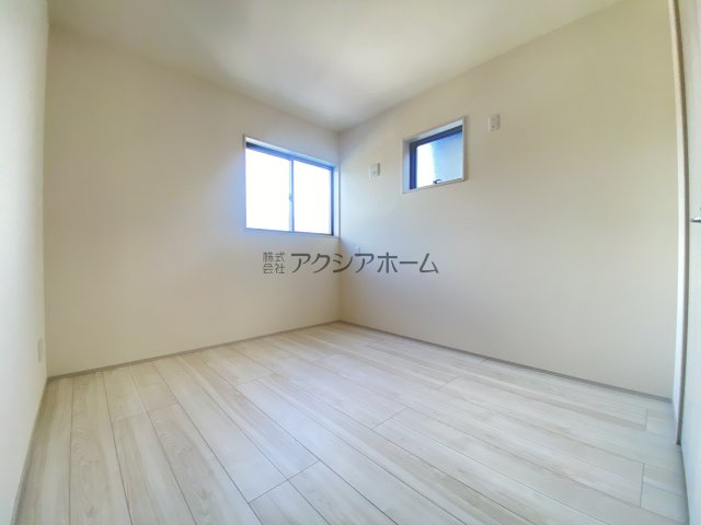 飯能市双柳・全11棟　新築一戸建　2号棟　の洋室|北東側洋室5.2帖