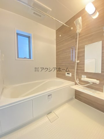 飯能市双柳・全11棟　新築一戸建　2号棟　の浴室|1坪サイズ・浴室乾燥機付ユニットバス