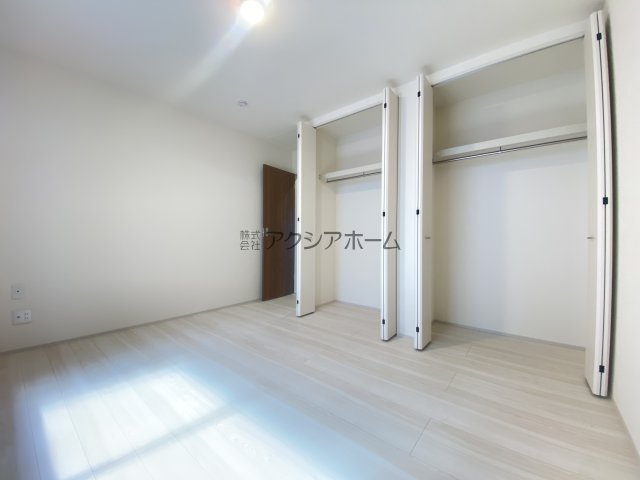 飯能市双柳・全11棟　新築一戸建　2号棟　の寝室|洋室6.8帖