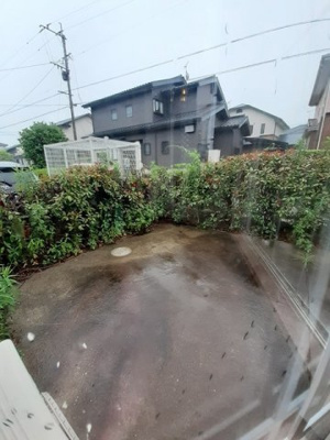 【庭】 | フロールパティオ