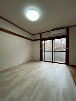 【居間・リビング】 | グリーンハイツ神蔵 | 別部屋写真参考