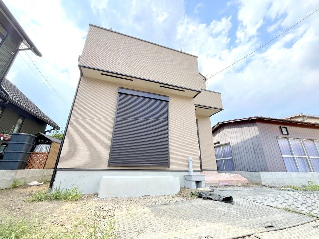 あきる野市五日市の新築一戸建の庭