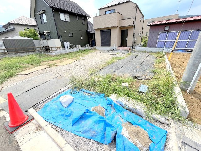 あきる野市五日市の新築一戸建の駐車場