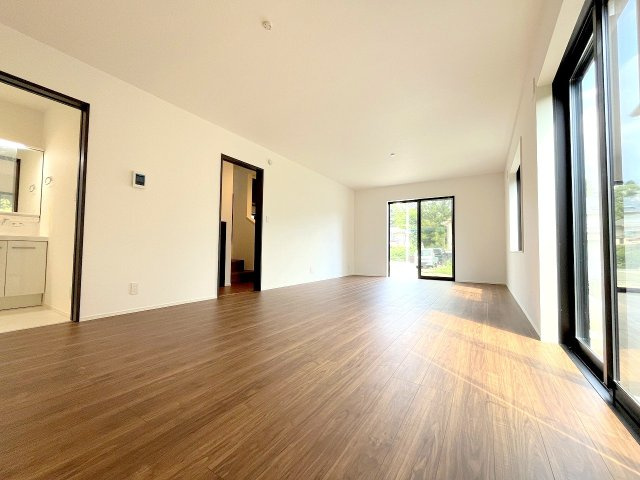 あきる野市五日市の新築一戸建の居間・リビング