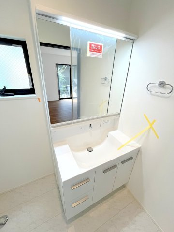 あきる野市五日市の新築一戸建の独立洗面台