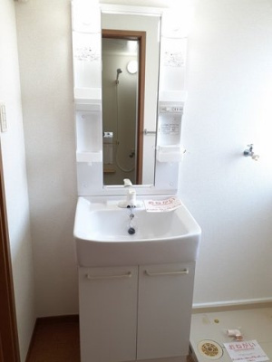 【洗面所】 | メープルタウンＢ