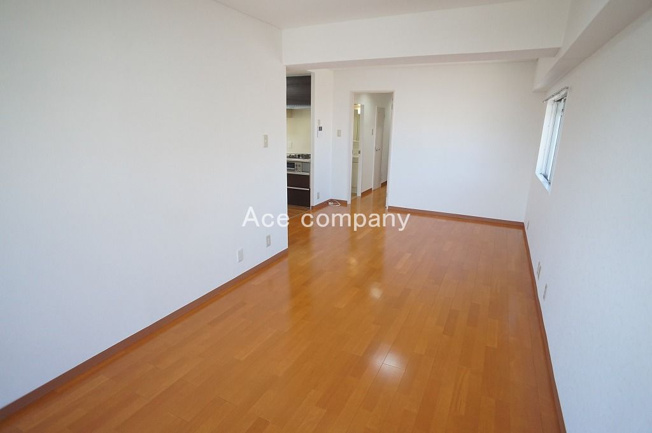 【居間・リビング】 | 朝日プラザ北田辺 | 【LDK：約14帖】