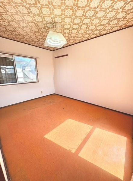 米野木町北山戸建の寝室