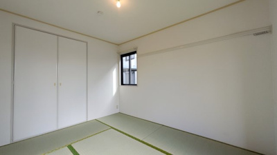 【居間・リビング】 | 二色の浜グリーンヴィレッジＢ棟