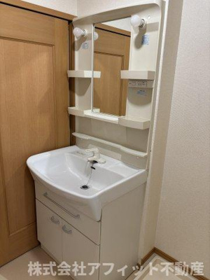 【洗面所】 | アンソレイエⅡ | 洗髪洗面化粧台