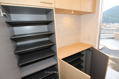 【ロビー】 | スリーゼハイツ | 毎日通るロビーはこのようになっています
スリーゼハイツ　203号室　2017年1月9日