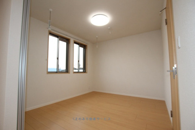 【居間・リビング】 | スリーゼハイツ | おしゃれな居間です
スリーゼハイツ　203号室　2017年1月9日