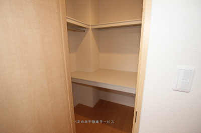 【収納】 | スリーゼハイツ | 収納豊富です
スリーゼハイツ　203号室　2017年1月9日