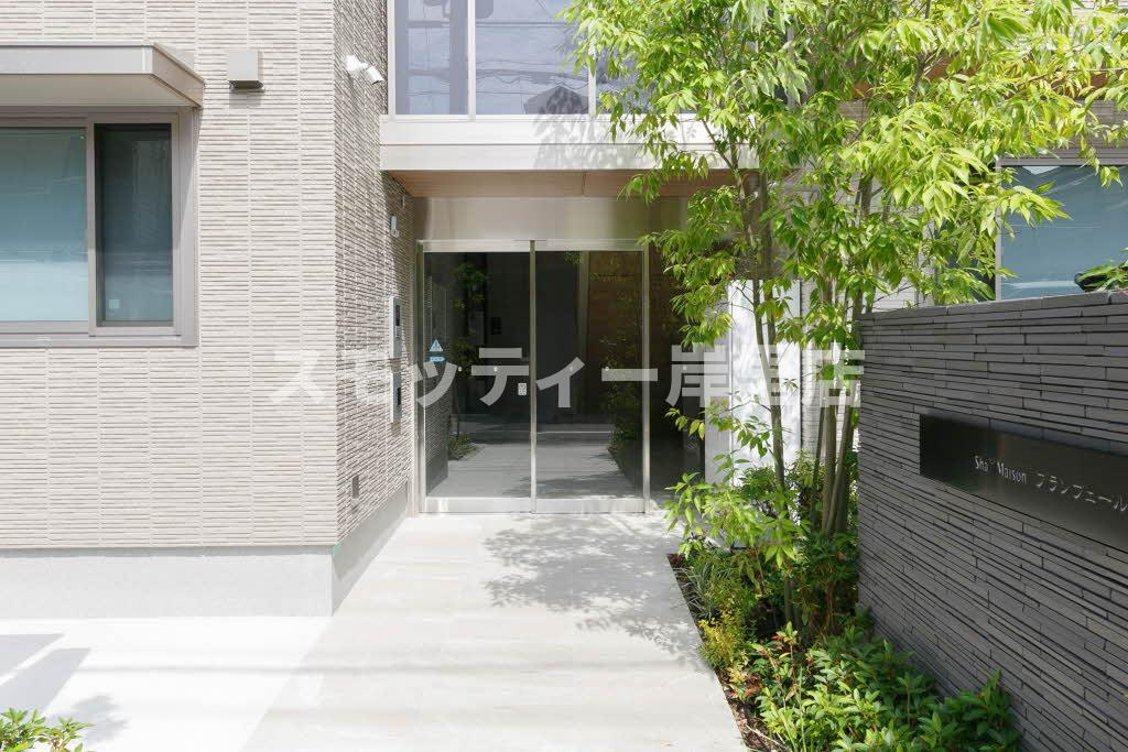 シャーメゾン ブランヴェール住之江のエントランス