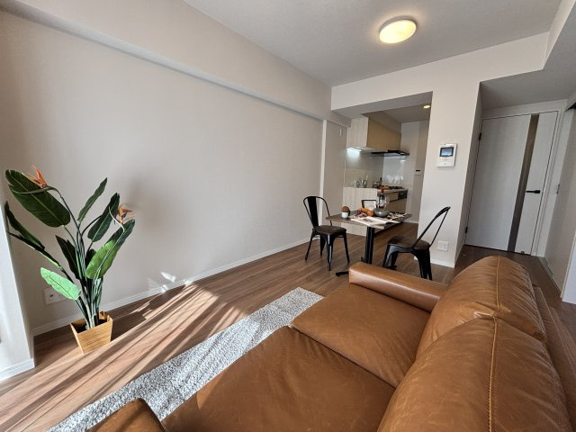 【居間・リビング】ライオンズガーデン西千葉 