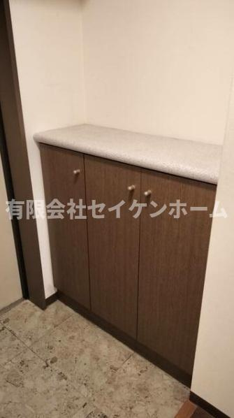 レクセル熊谷の玄関