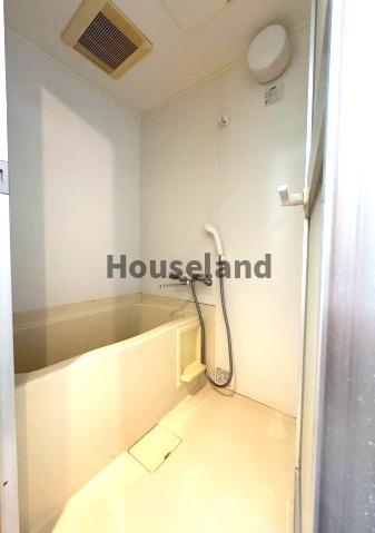 西マンションの浴室