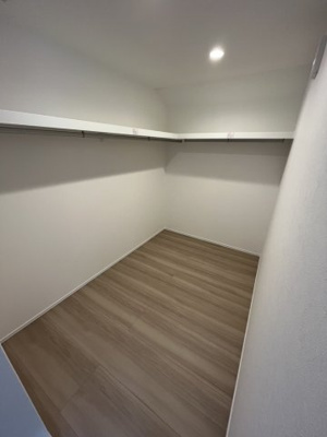 【収納】 | 山の街　新築戸建 | ウォークインクローゼット付きです。