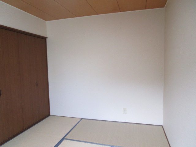 岡本マンションの和室