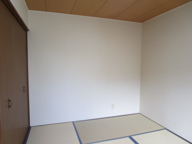 岡本マンションの和室