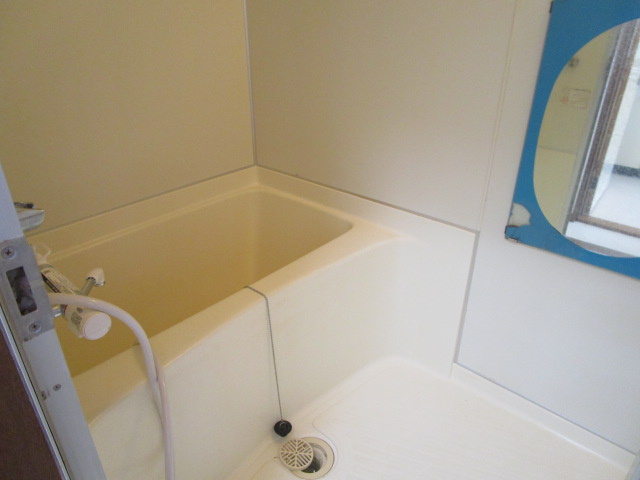 岡本マンションの浴室