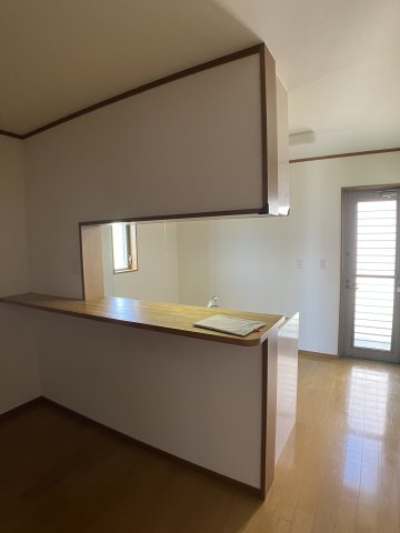 美浜町新栄２丁目戸建てのキッチン