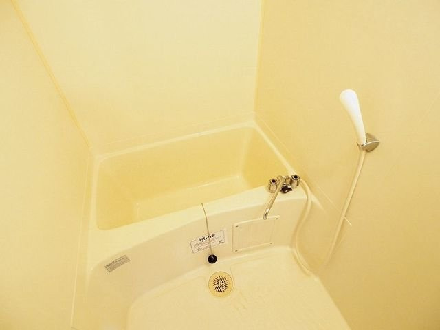 パルネット岩崎の浴室