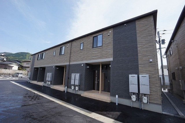 リヴェールコートⅡの外観