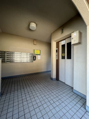 日恵コーポのロビー