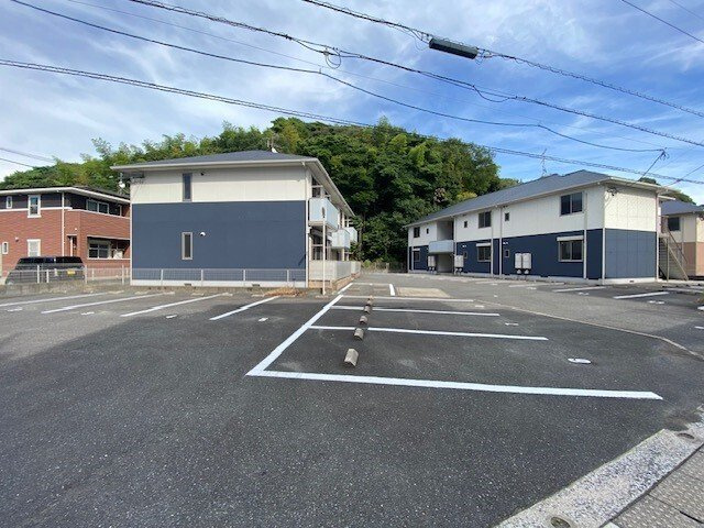 ヴィラ響　Ａの駐車場