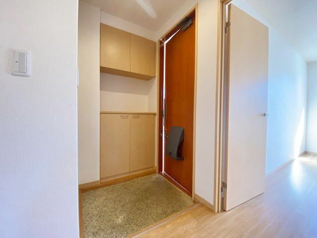 ヴィラ響　Ａの玄関