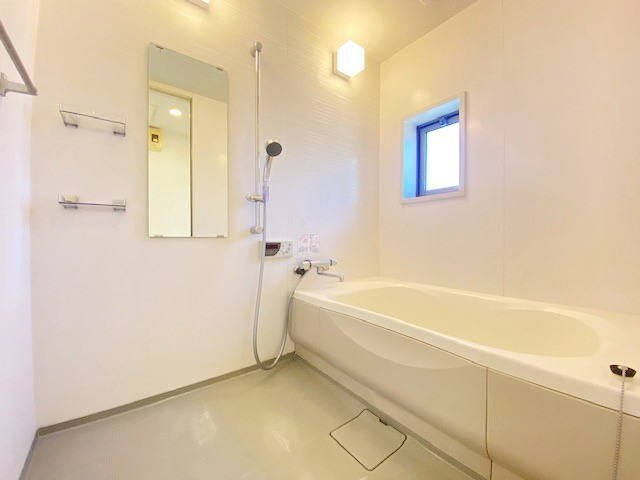 ヴィラ響　Ａの浴室