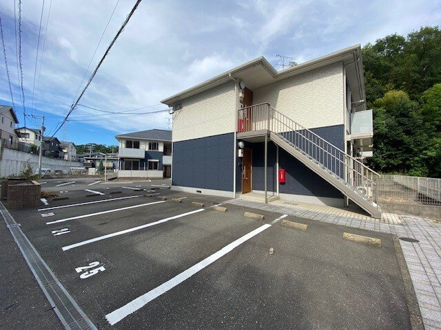 ヴィラ響　Ａの駐車場